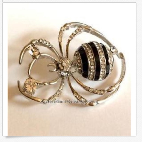 Crystal Spider Brooch Pin Insect Silver Plated Bug Black Halloween Costume Goth - Picture 5 of 8